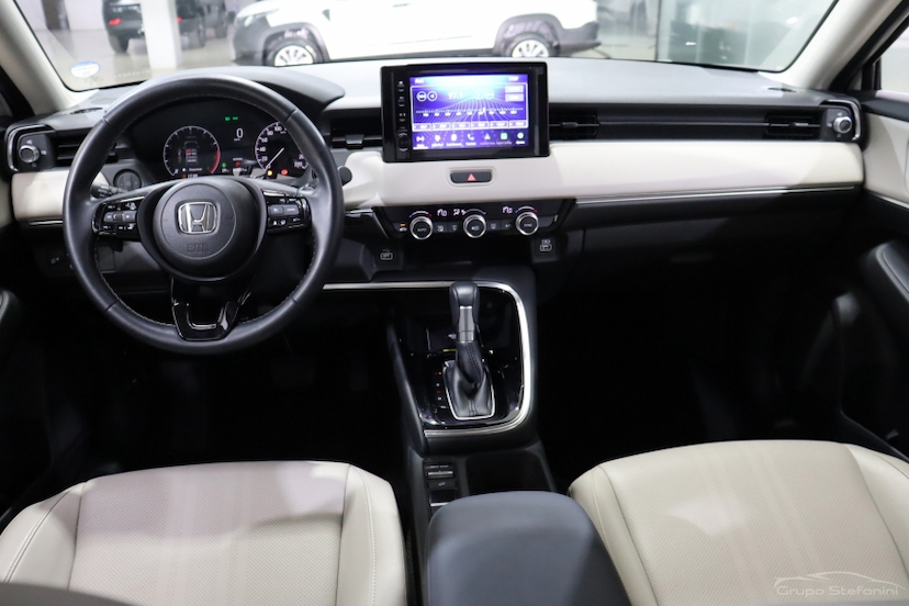 Foto do veículo HONDA HR-V 1.5 DI I-VTEC TURBO FLEX TOURING CVT 2024 15.021 KM 175.990,00