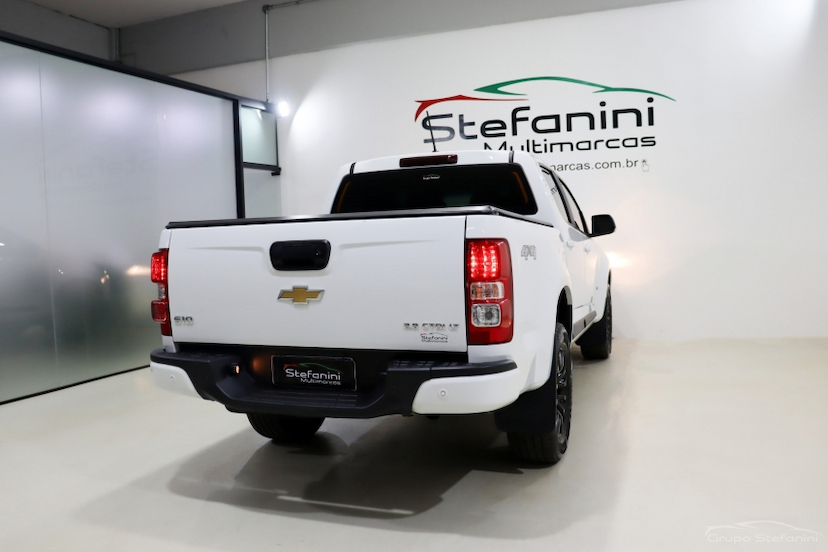 Foto do veículo CHEVROLET S10 2.8 16V TURBO DIESEL LT CD 4X4 AUTOMÁTICO 2023 90.459 KM 172.990,00