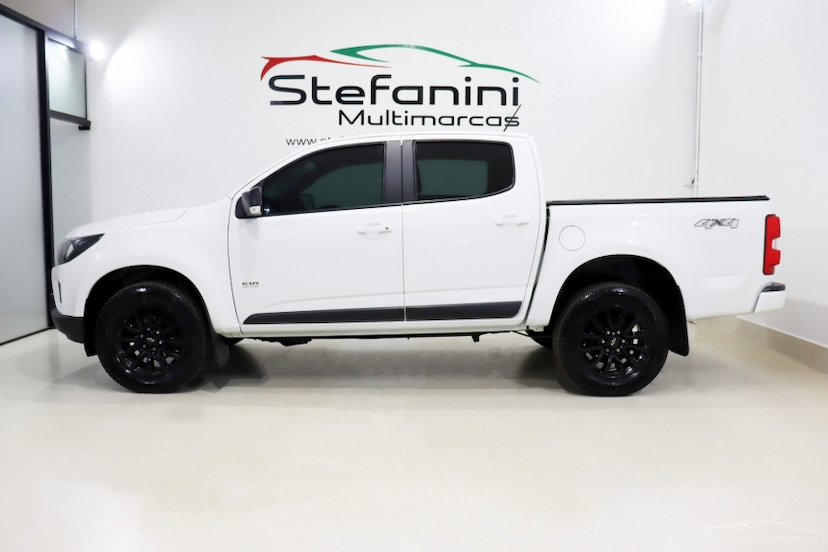 Foto do veículo CHEVROLET S10 2.8 16V TURBO DIESEL LT CD 4X4 AUTOMÁTICO 2023 90.459 KM 172.990,00