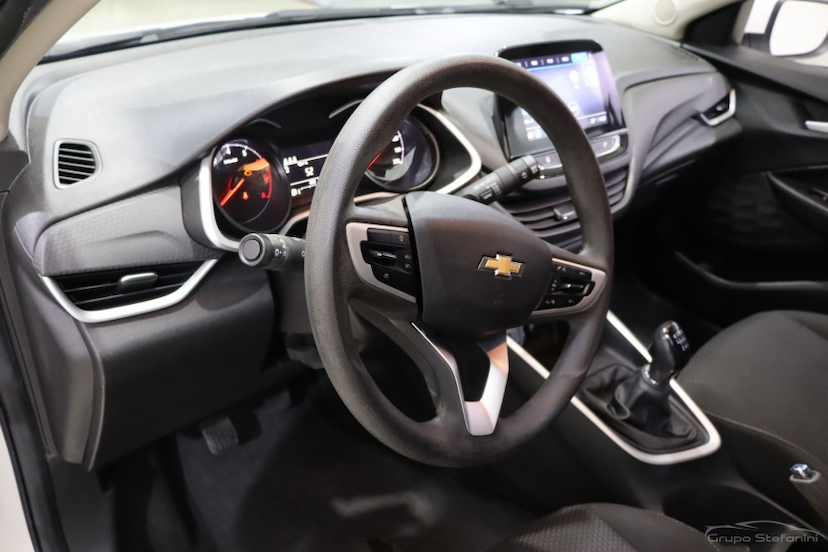 Foto do veículo CHEVROLET ONIX 1.0 TURBO FLEX LT MANUAL 2023 76.036 KM 67.490,00