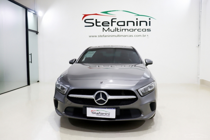 Foto do veículo MERCEDES-BENZ A 200 1.3 CGI GASOLINA STYLE SEDAN 7G-DCT 2019 61.071 KM 153.990,00