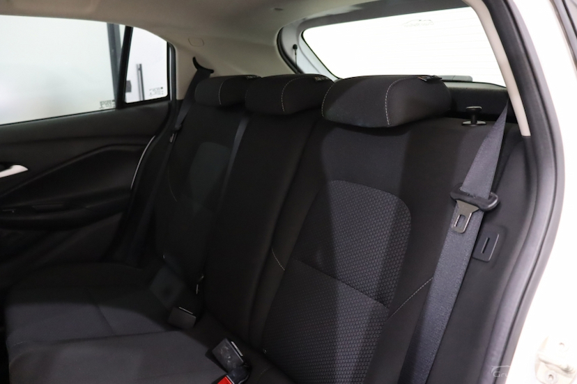 Foto do veículo CHEVROLET ONIX 1.0 FLEX LT MANUAL 2023 56.809 KM 71.990,00
