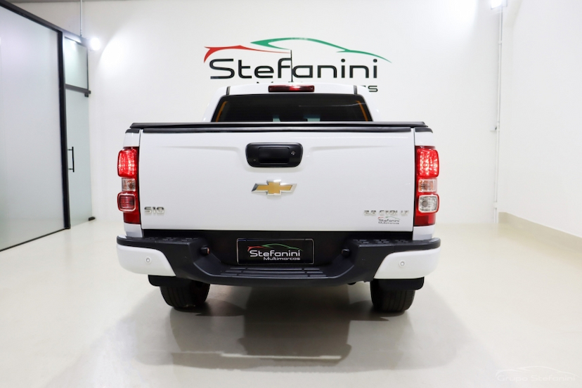 Foto do veículo CHEVROLET S10 2.8 16V TURBO DIESEL LT CD 4X4 AUTOMÁTICO 2023 61.941 KM 174.990,00
