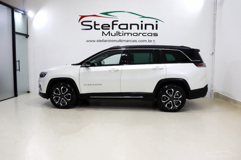 Foto do veículo JEEP COMMANDER 1.3 T270 TURBO FLEX LIMITED AT6 2023 35.495 KM 176.990,00