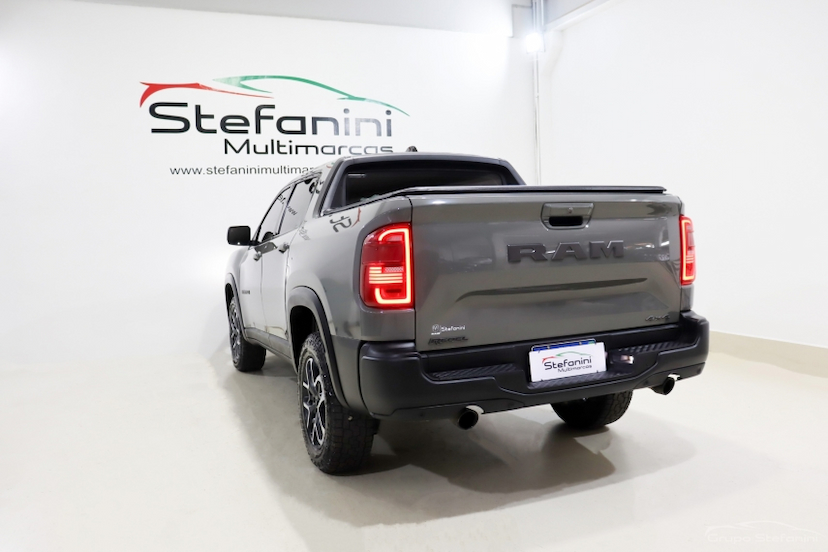Foto do veículo RAM RAMPAGE 2.0 HURRICANE 4 TURBO GASOLINA REBEL 4X4 AUTOMÁTICO 2024 16.531 KM 209.990,00