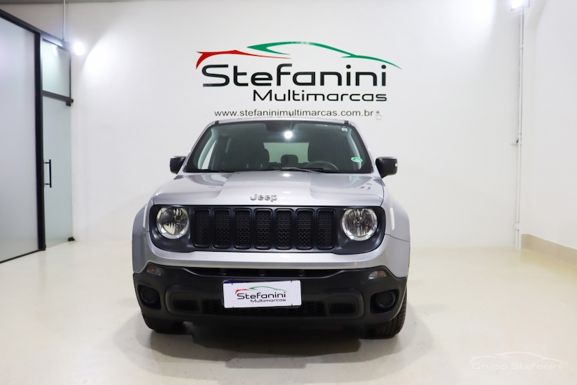 Foto do veículo JEEP RENEGADE 1.8 16V FLEX 4P AUTOMÁTICO 2020 69.659 KM 74.990,00