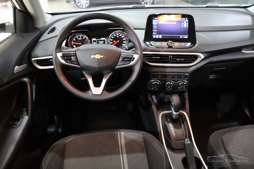 Foto do veículo CHEVROLET TRACKER 1.0 TURBO FLEX LT AUTOMÁTICO 2022 36.908 KM 96.990,00