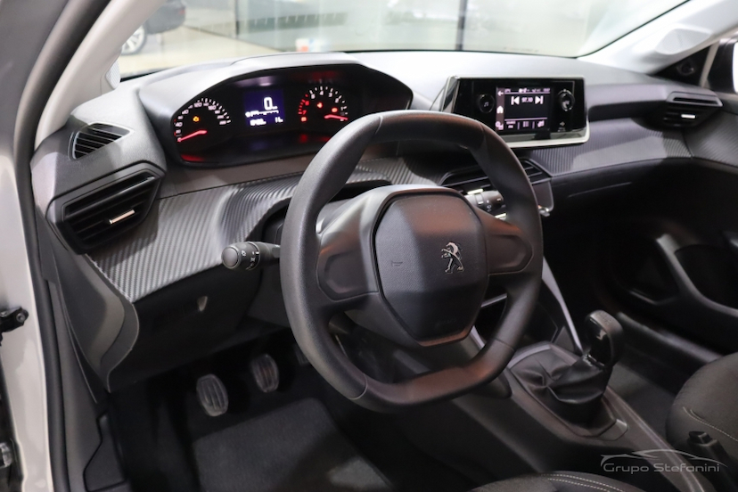 Foto do veículo PEUGEOT 208 1.0 FIREFLY FLEX LIKE MANUAL 2023 18.483 KM 63.990,00