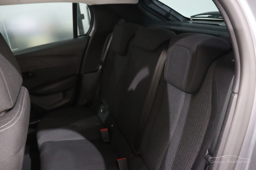 Foto do veículo PEUGEOT 208 1.0 FIREFLY FLEX LIKE MANUAL 2023 18.483 KM 63.990,00