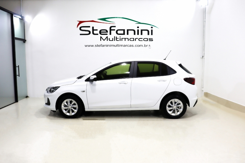 Foto do veículo CHEVROLET ONIX 1.0 TURBO FLEX LT MANUAL 2023 56.278 KM 73.990,00