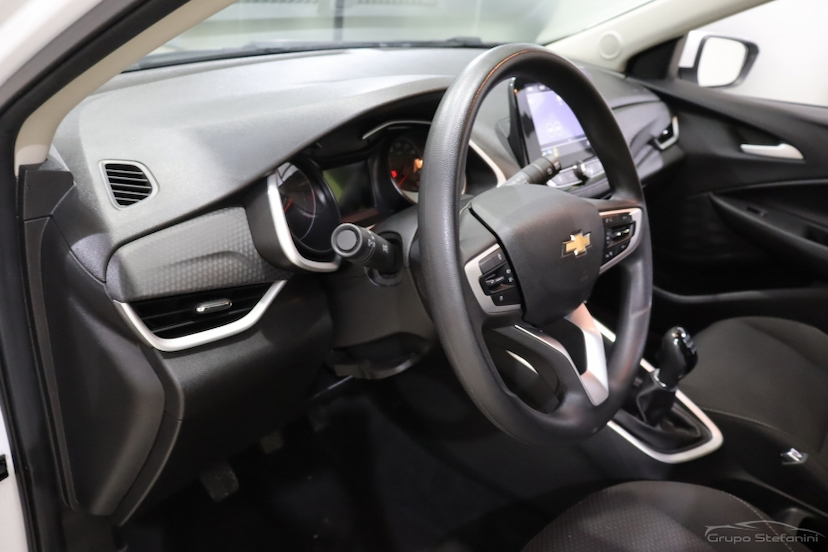 Foto do veículo CHEVROLET ONIX 1.0 TURBO FLEX LT MANUAL 2023 56.278 KM 73.990,00