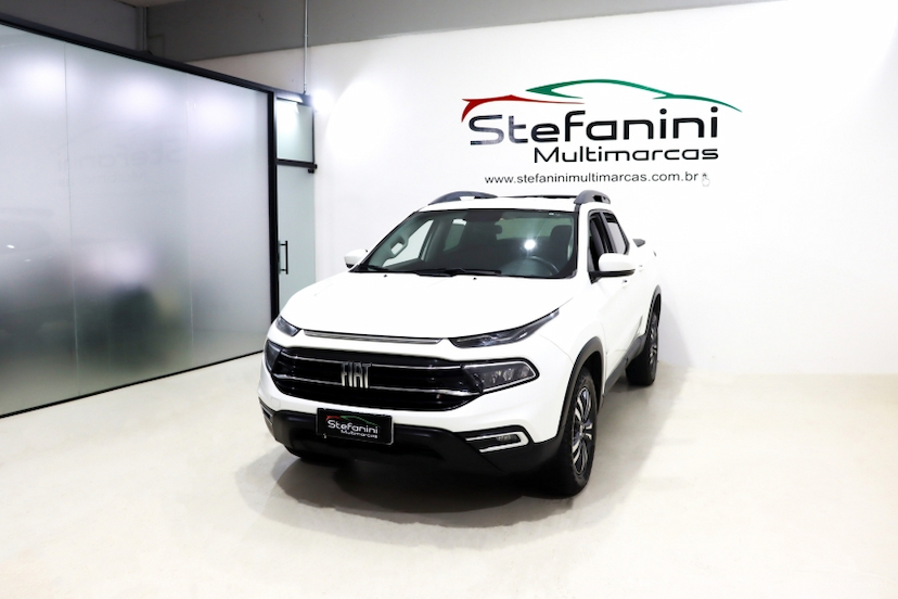 Foto do veículo FIAT TORO 2.0 16V TURBO DIESEL FREEDOM 4WD AT9 2022 82.257 KM 119.990,00