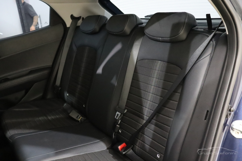Foto do veículo HYUNDAI HB20 1.0 TGDI FLEX PLATINUM AUTOMÁTICO 2023 33.799 KM 97.990,00