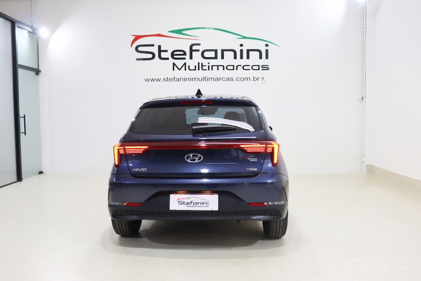 Foto do veículo HYUNDAI HB20 1.0 TGDI FLEX PLATINUM AUTOMÁTICO 2023 33.799 KM 97.990,00