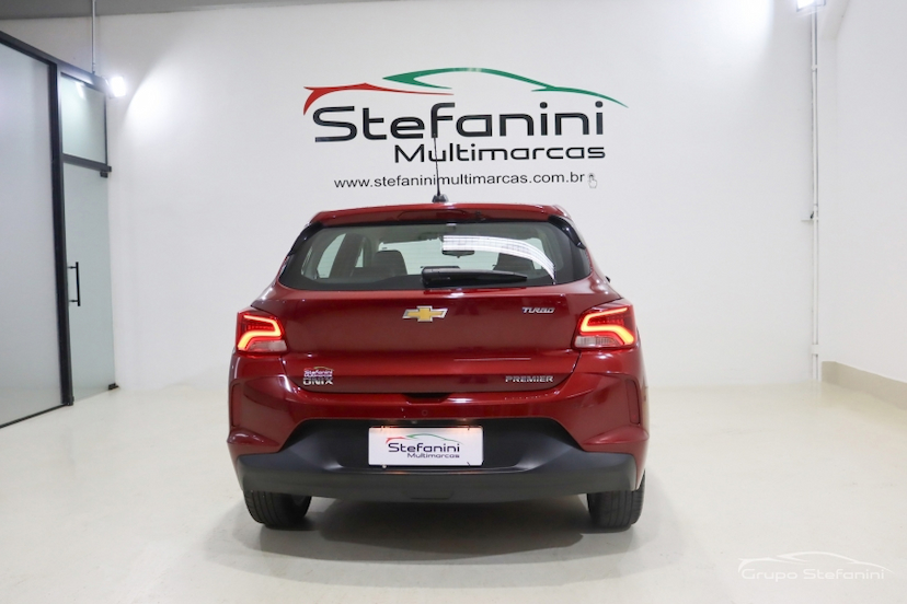 Foto do veículo CHEVROLET ONIX 1.0 TURBO FLEX PREMIER AUTOMÁTICO 2022 68.989 KM 82.990,00