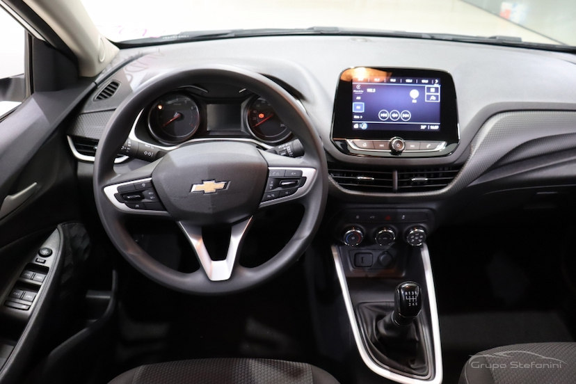 Foto do veículo CHEVROLET ONIX 1.0 FLEX LT MANUAL 2023 60.732 KM 72.990,00
