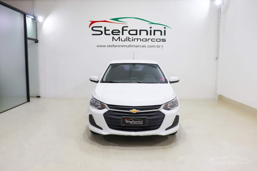 Foto do veículo CHEVROLET ONIX 1.0 FLEX LT MANUAL 2023 77.969 KM 68.990,00