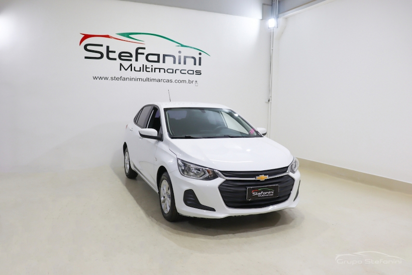 Foto do veículo CHEVROLET ONIX 1.0 FLEX LT MANUAL 2023 77.969 KM 68.990,00