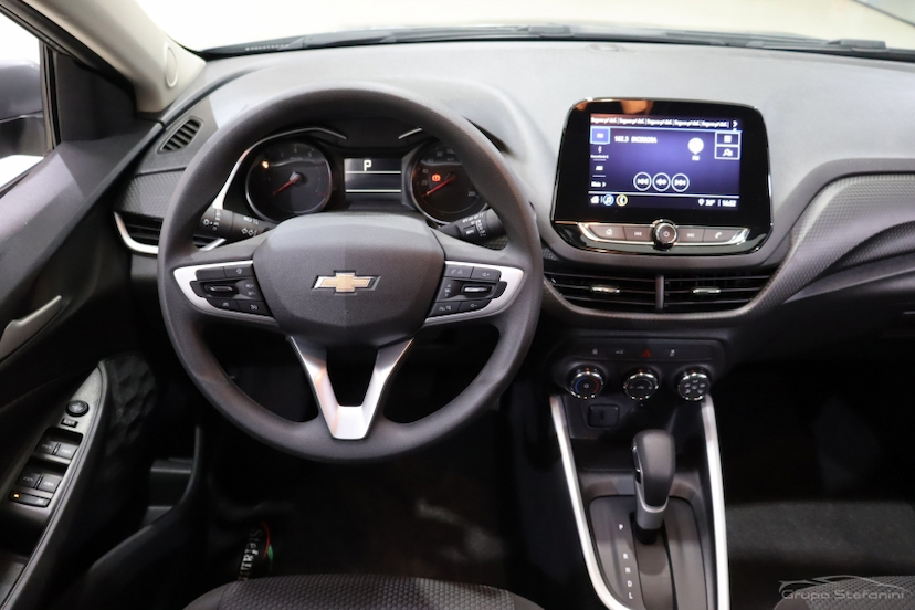 Foto do veículo CHEVROLET ONIX 1.0 TURBO FLEX LT AUTOMÁTICO 2024 52.910 KM 89.990,00