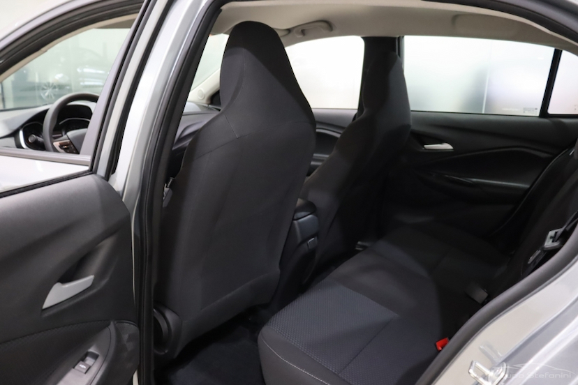 Foto do veículo CHEVROLET ONIX 1.0 TURBO FLEX LT AUTOMÁTICO 2024 52.910 KM 89.990,00