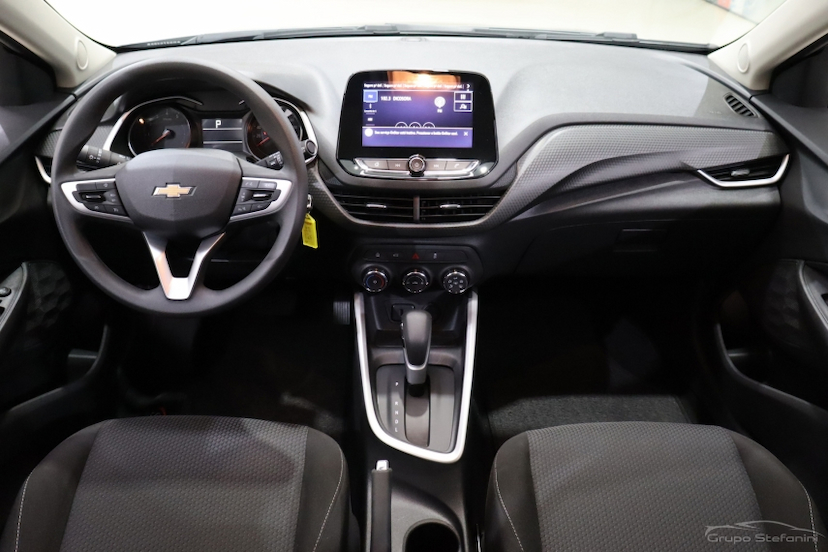 Foto do veículo CHEVROLET ONIX 1.0 TURBO FLEX LT AUTOMÁTICO 2024 52.910 KM 89.990,00