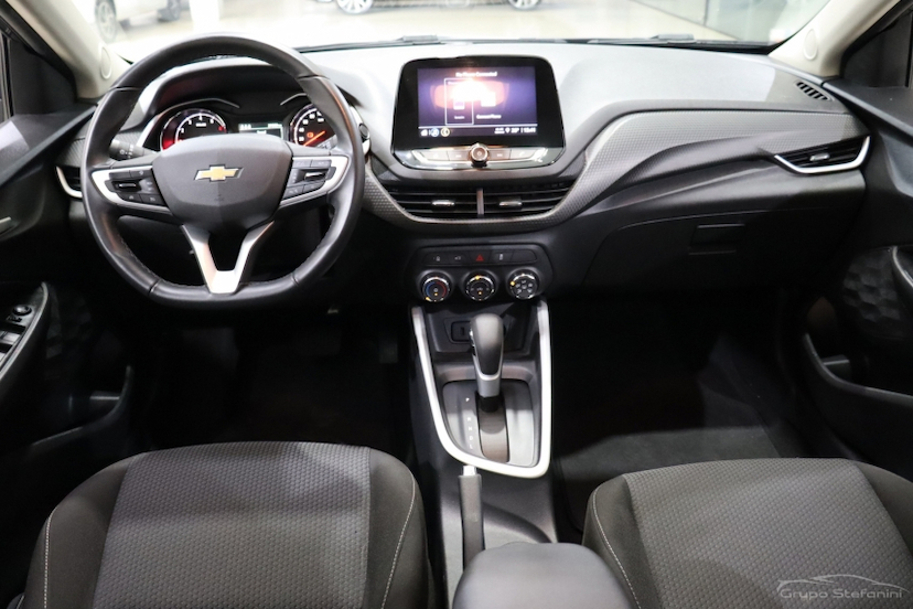 Foto do veículo CHEVROLET ONIX 1.0 TURBO FLEX LTZ AUTOMÁTICO 2024 29.503 KM 92.990,00