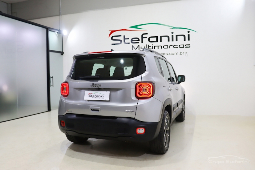 Foto do veículo JEEP RENEGADE 1.8 16V FLEX LONGITUDE 4P AUTOMÁTICO 2021 51.164 KM 87.990,00