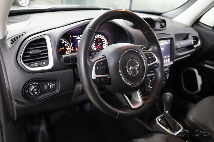 Foto do veículo JEEP RENEGADE 1.8 16V FLEX LONGITUDE 4P AUTOMÁTICO 2021 51.164 KM 87.990,00