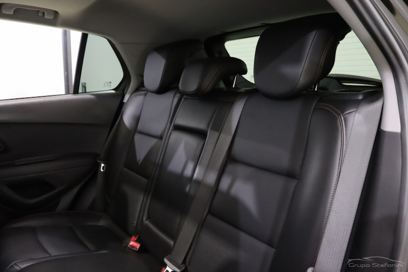 Foto do veículo CHEVROLET TRACKER 1.4 16V TURBO FLEX PREMIER AUTOMÁTICO 2019 72.942 KM 88.990,00