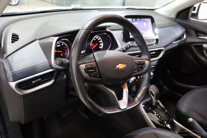 Foto do veículo CHEVROLET TRACKER 1.0 TURBO FLEX PREMIER AUTOMÁTICO 2022 41.932 KM 110.990,00