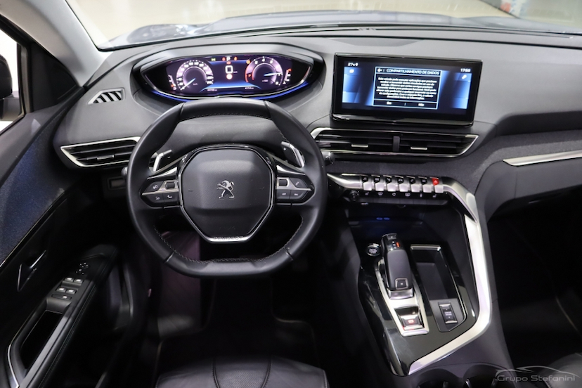 Foto do veículo PEUGEOT 3008 1.6 16V THP GASOLINA GRIFFE AUTOMÁTICO 2023 23.746 KM 171.990,00