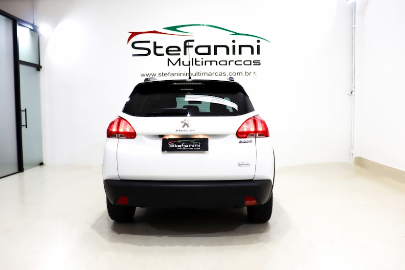 Foto do veículo PEUGEOT 2008 1.6 16V FLEX ALLURE PACK 4P AUTOMÁTICO 2022 48.617 KM 72.990,00