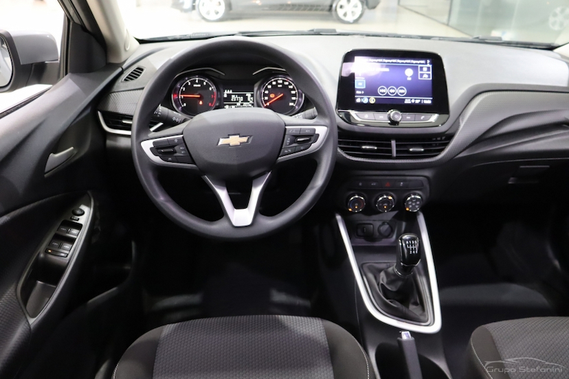 Foto do veículo CHEVROLET ONIX 1.0 FLEX LT MANUAL 2025 2.377 KM 86.990,00