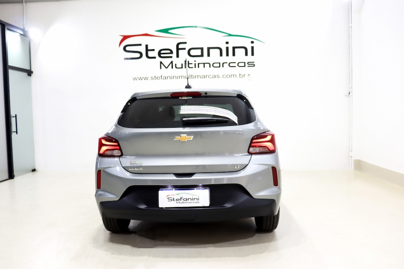 Foto do veículo CHEVROLET ONIX 1.0 FLEX LT MANUAL 2025 2.377 KM 86.990,00