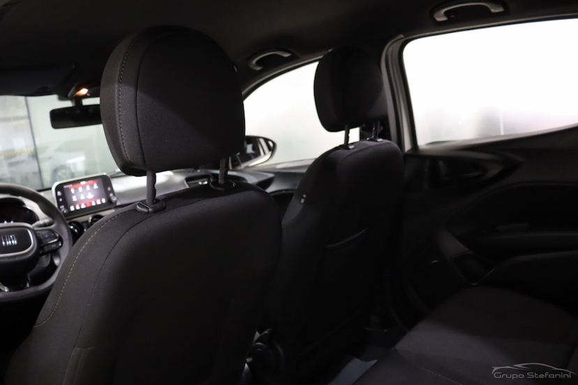 Foto do veículo FIAT ARGO 1.3 FIREFLY FLEX DRIVE CVT 2025 11.104 KM 91.990,00