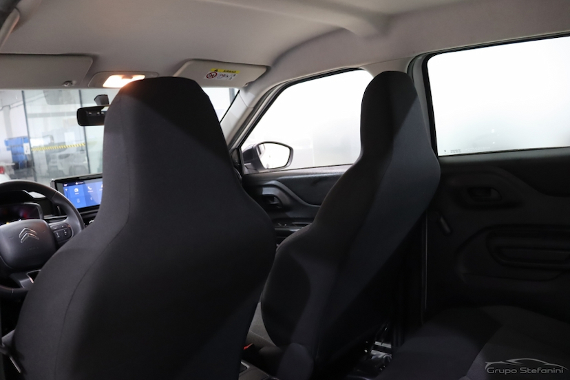 Foto do veículo CITROËN C3 1.0 FIREFLY FLEX LIVE PACK MANUAL 2023 76.905 KM 61.990,00