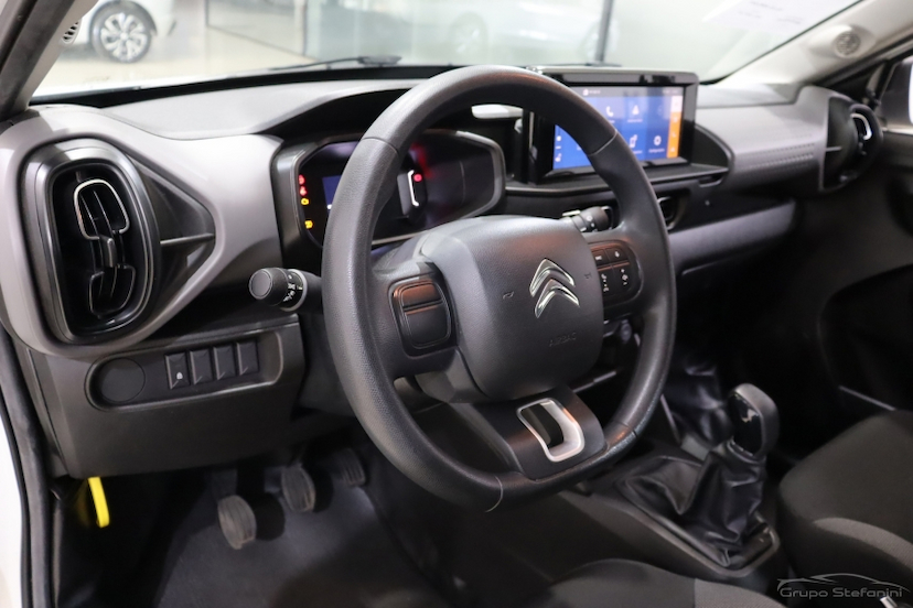 Foto do veículo CITROËN C3 1.0 FIREFLY FLEX LIVE PACK MANUAL 2023 76.905 KM 61.990,00