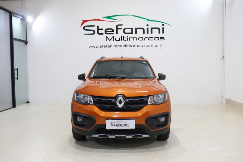 Foto do veículo RENAULT KWID 1.0 12V SCE FLEX OUTSIDER MANUAL 2022 93.289 KM 49.990,00