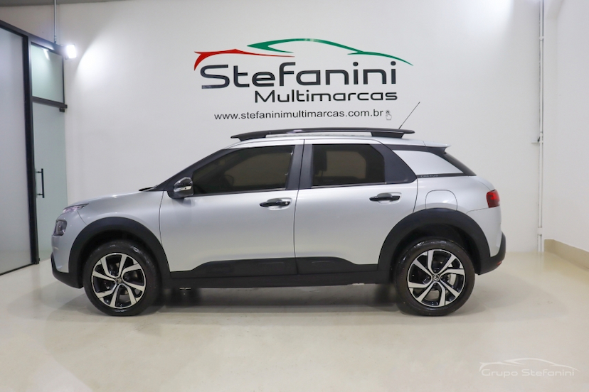 Foto do veículo CITROËN C4 CACTUS 1.6 THP FLEX SHINE EAT6 2019 55.267 KM 79.990,00