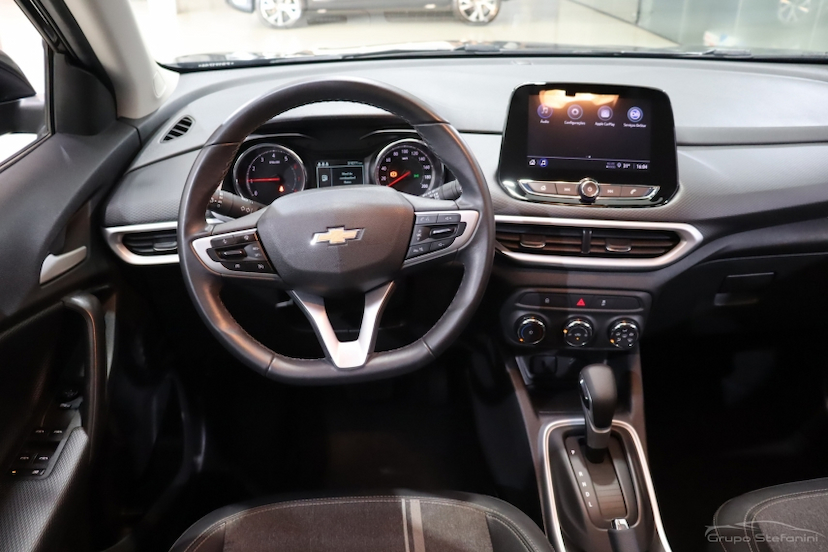 Foto do veículo CHEVROLET TRACKER 1.0 TURBO FLEX LTZ AUTOMÁTICO 2023 31.071 KM 108.990,00