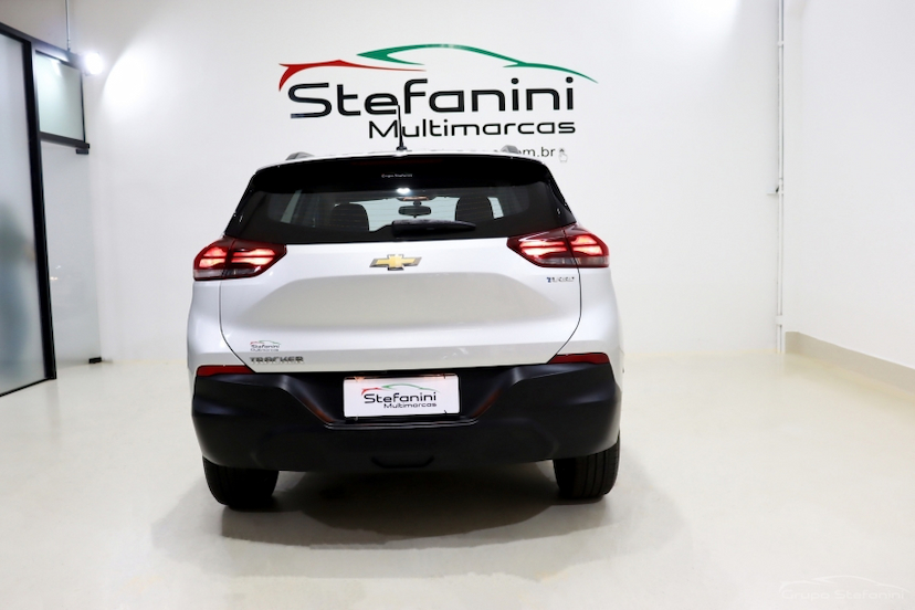 Foto do veículo CHEVROLET TRACKER 1.0 TURBO FLEX AUTOMÁTICO 2023 81.947 KM 93.890,00