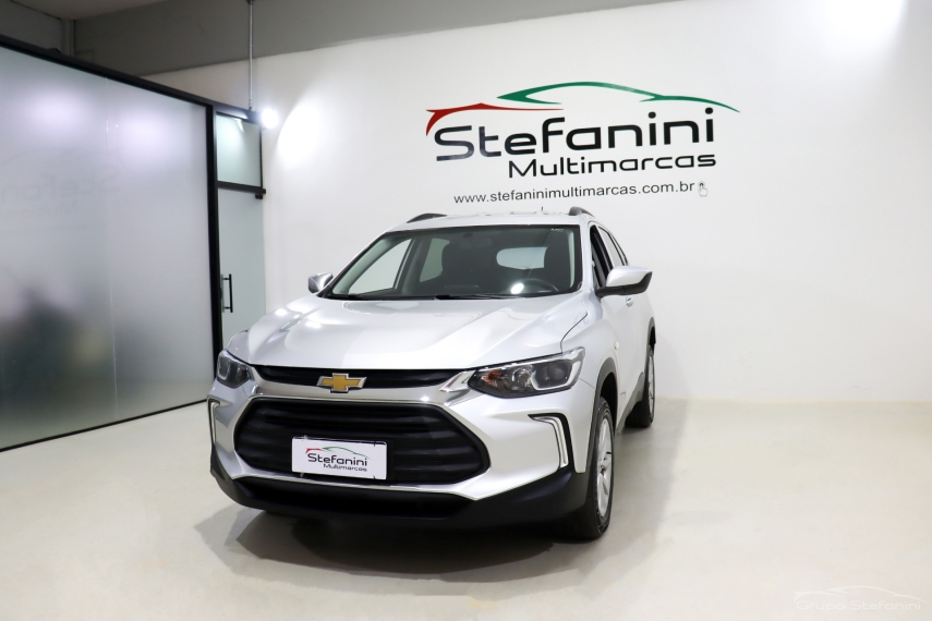 Foto do veículo CHEVROLET TRACKER 1.0 TURBO FLEX AUTOMÁTICO 2022/2023 81.947 KM R$ 93.890,00