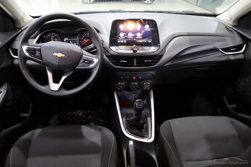 Foto do veículo CHEVROLET ONIX 1.0 TURBO FLEX PLUS LT MANUAL 2024 101 KM 92.990,00