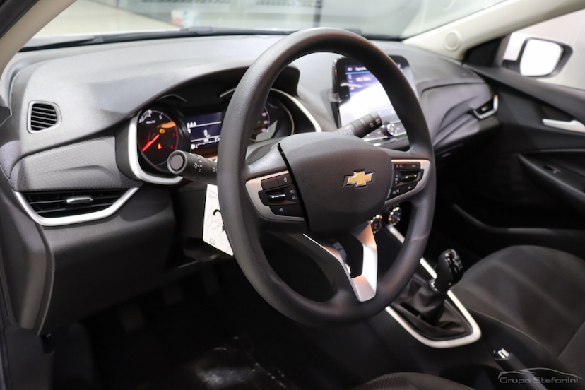 Foto do veículo CHEVROLET ONIX 1.0 TURBO FLEX PLUS LT MANUAL 2024 101 KM 92.990,00