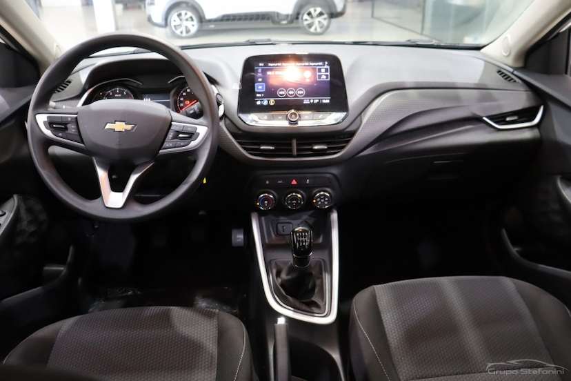 Foto do veículo CHEVROLET ONIX 1.0 TURBO FLEX PLUS LT MANUAL 2024 101 KM 92.990,00