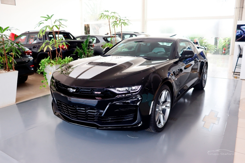 Foto do veículo CHEVROLET CAMARO 6.2 V8 GASOLINA SS COLLECTION EDITION AUTOMÁTICO 2023/2024 0 KM R$ 555.000,00