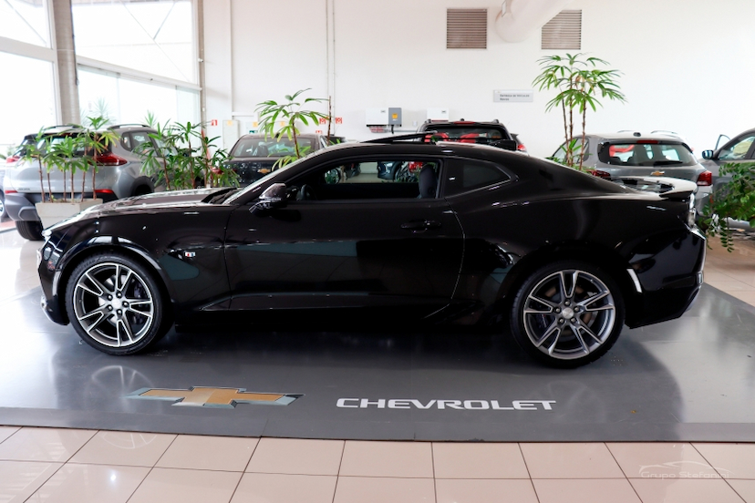 Foto do veículo CHEVROLET CAMARO 6.2 V8 GASOLINA SS COLLECTION EDITION AUTOMÁTICO 2024 0 KM 555.000,00