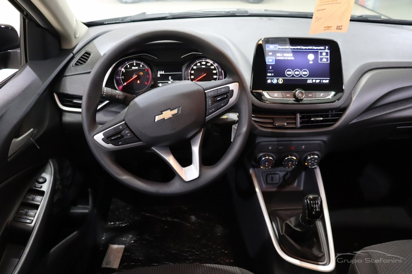 Foto do veículo CHEVROLET ONIX 1.0 TURBO FLEX PLUS LT MANUAL 2024 101 KM 92.990,00