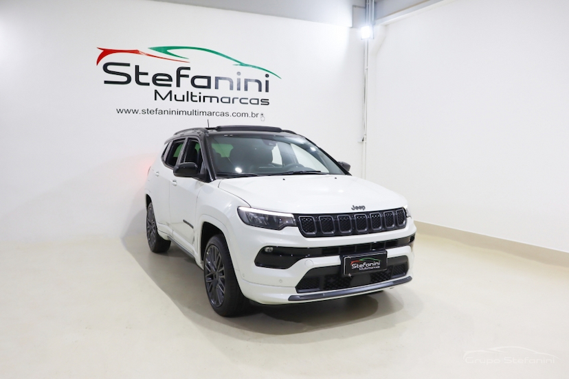 Foto do veículo JEEP COMPASS 1.3 T270 TURBO FLEX S AT6 2024 72.052 KM 194.990,00