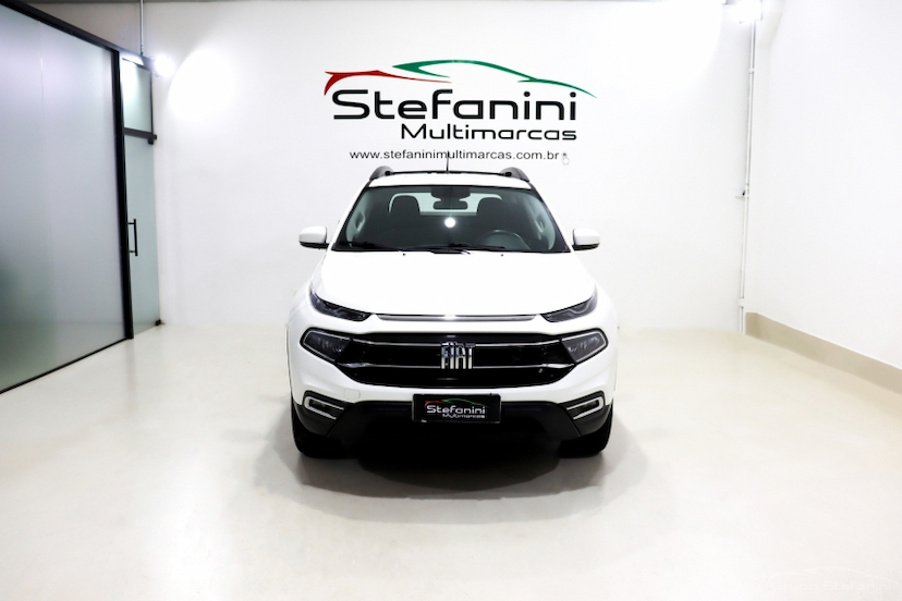 Foto do veículo FIAT TORO 2.0 16V TURBO DIESEL FREEDOM 4WD AT9 2022 64.882 KM 119.990,00